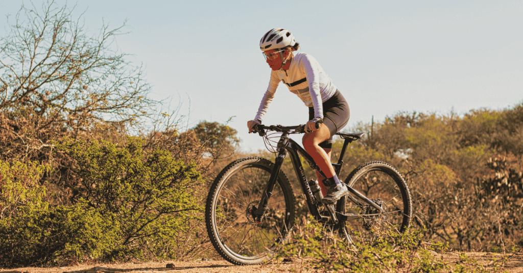 what-size-road-bike-for-6-foot-man