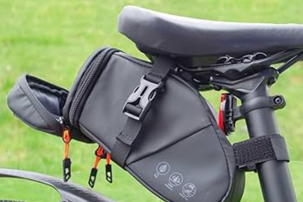 How We Test Best Cycling Seat Bag